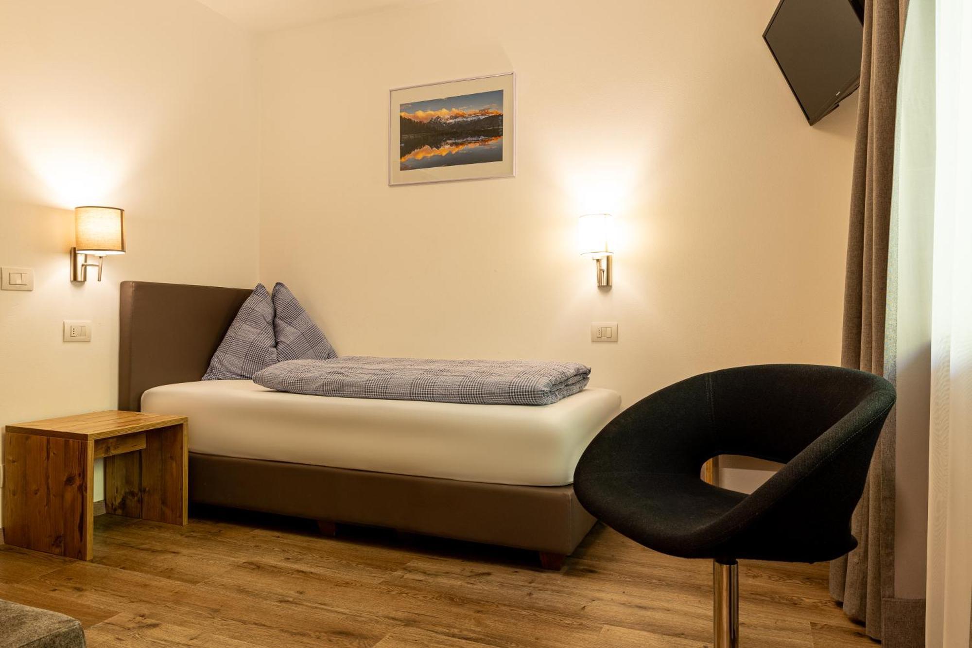 Natz-Schabs B&B Hotel Sonneck מראה חיצוני תמונה